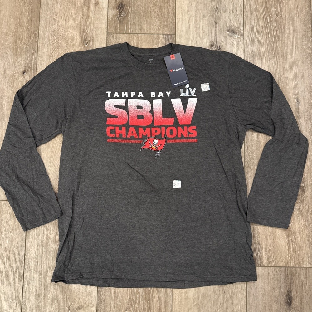 Fanatics Tampa Bay Buccaneers Super Bowl Champions Men's XL Long Sleeve T-Shirt